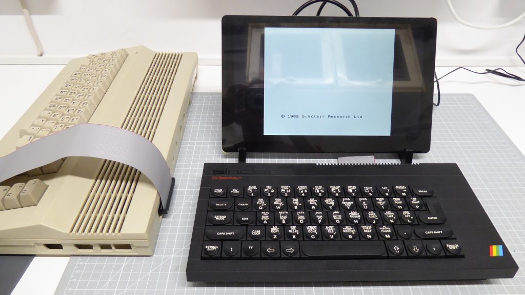 Replica ZX Spectrum and Commodore 64